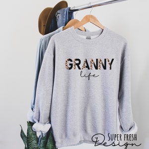 Granny Sweatshirt, Granny Sweater, Leopard Print, Granny Gift, Granny Sweatshirt, Gift for Granny, New Granny, Pregnancy Announcement Reveal