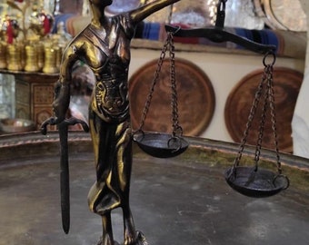 Home Gift Figure Pouring Brass Turkish Handmade Office Decor Justice Woman Handmade Copper tray Home Decor