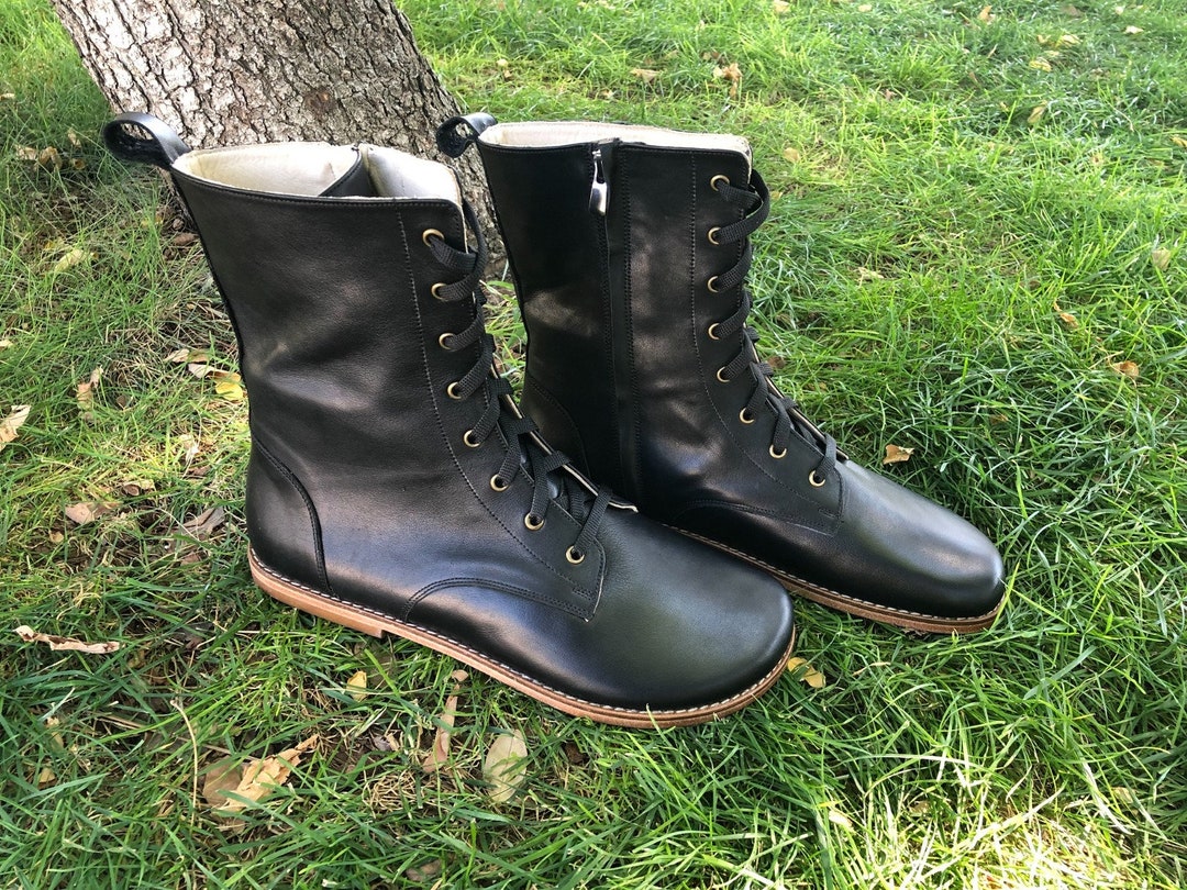 comfortable black boots mens