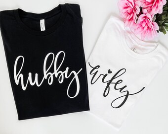 Hubby Wifey T-shirt Set / Couples Gift Box for Newlyweds  / Just Married Matching Tees Wedding Gift / Honeymoon Apparel for Mr and Mrs