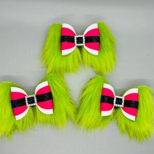 Pink Grinch Hair Bow, Grinch Bow, Grinch Costume Accessory, Grinch Fur Bow, Christmas Bow, Toddler Grinch Bow, Grinch Boutique