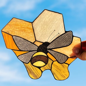 Bee Stained Glass Suncatcher with Honeycomb, Handmade Window Hanging, Art Garden Decor, Bee Lover Gift, Honeybee Glass Windows Ornament