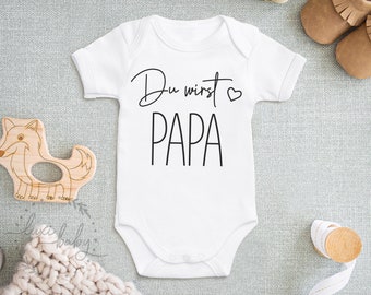 Baby Body PAPA • Du wirst Papa • Schwangerschaftsverkündung Papa • Babybody Geschenk aus Bio-Baumwolle • Kurzarm & Langarm