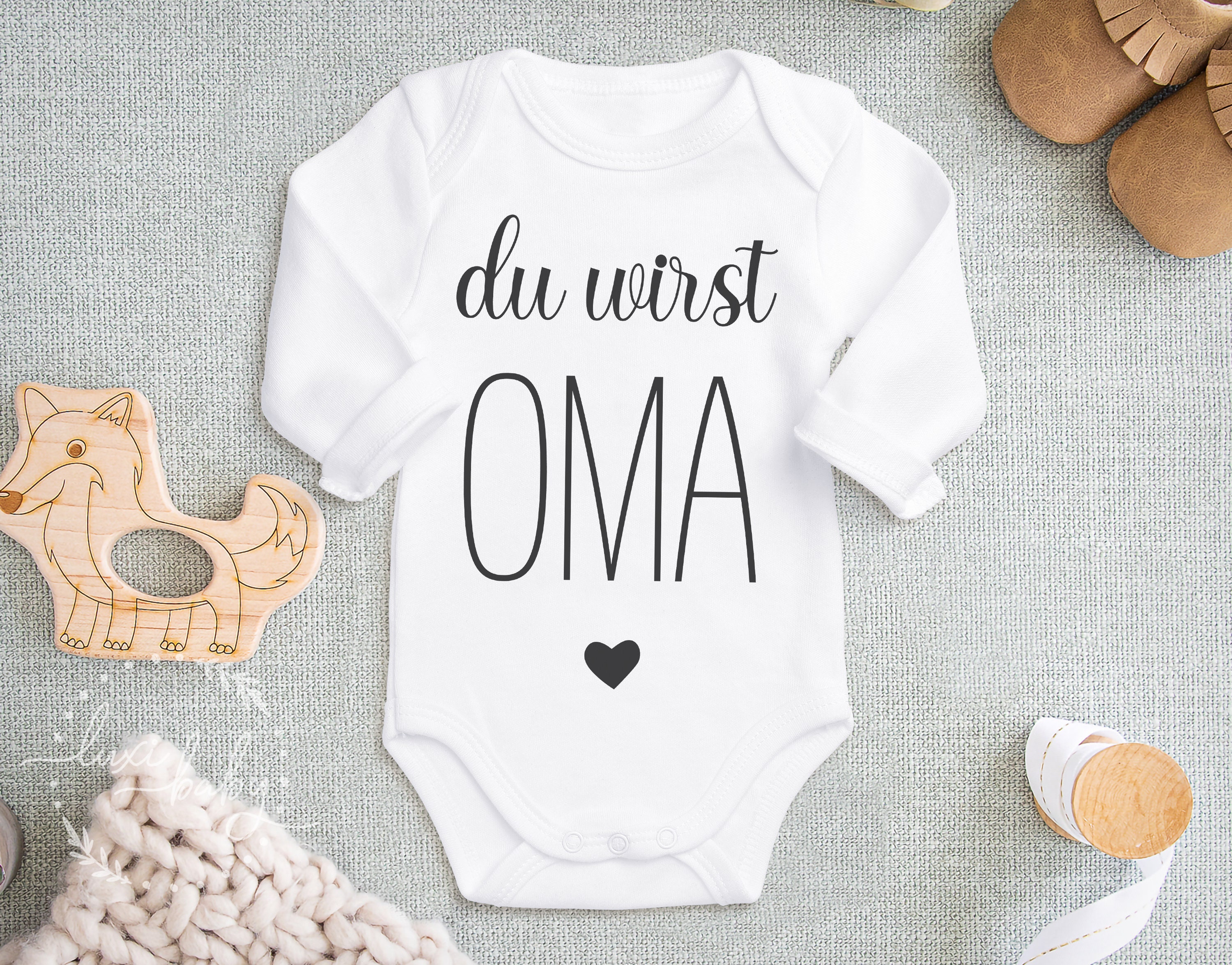 Baby Body OMA, Babybody Oma, Du wirst Oma, Babygeschenk, Geburt, Schwangerschaft verkünden, Kurzarm & Langarm, auch als Bügelbild