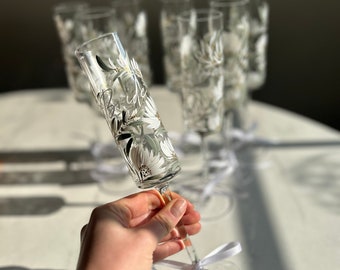 Handpainted Champagne Flutes (Wedding/Bridal)