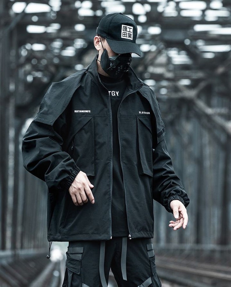 techwear cargo
