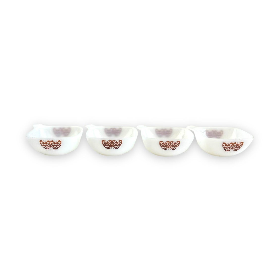 Crown Pyrex Ovenware Milk Glass Ramekin Set – Brown & White Floral ...