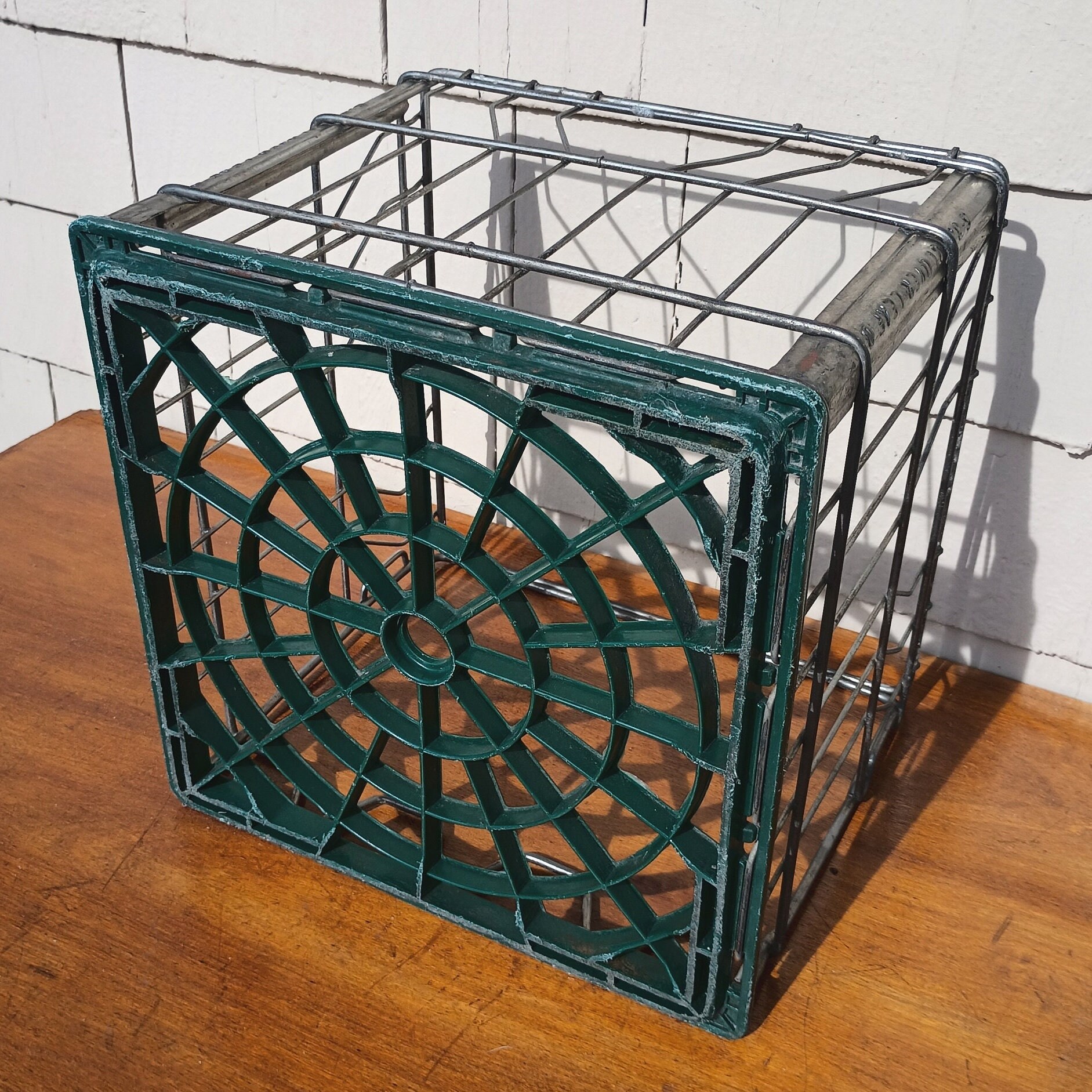 テント・タープ Vtg wire l milk crate Antique vintage Metal Wire Dz. 12 Divided Milk Crate | eBay