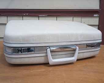 Vintage Samsonite Silhouette Suitcase - Ivory