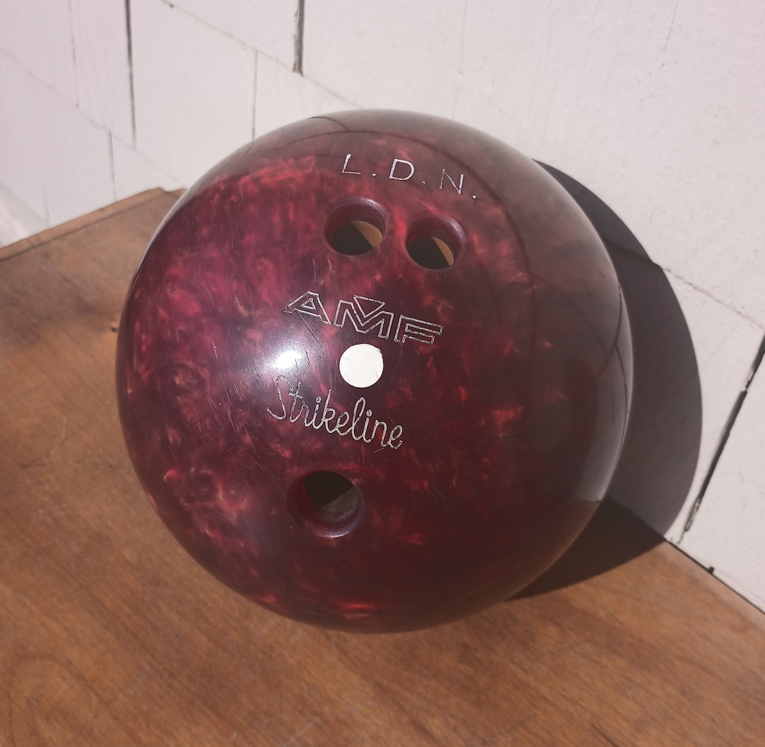 Vintage AMF Strikeline Bowling Ball With Amazing Color Etsy