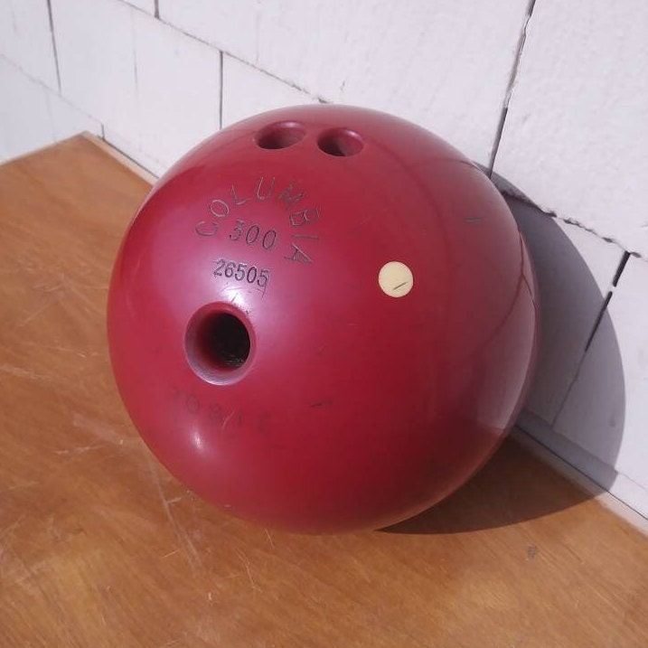 Vintage Retro 1960s Bowling Ball Bag Black Bakelite Handle Ball