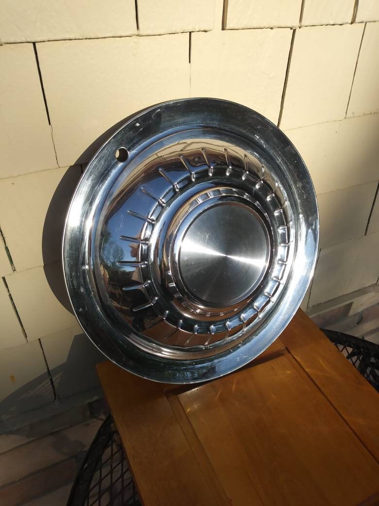 Mercury Hubcaps for sale Only 4 left at 70