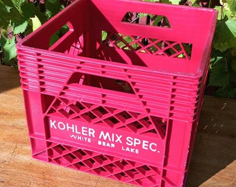 Vintage Wire and Plastic Milk Crate - Clover Leaf Dairy - Etsy