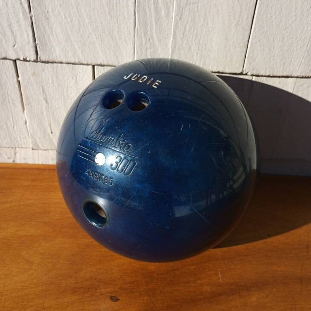 Vintage Dark Blue Bowling Ball Columbia 300 Belonged to Jodie - Etsy