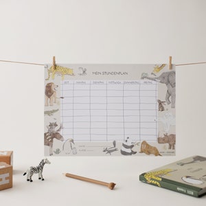 Horaires des animaux du monde ; inscription scolaire; Sac d'école