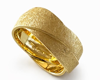Braided ring, 18kt gold plated, 9 mm wide, size 56