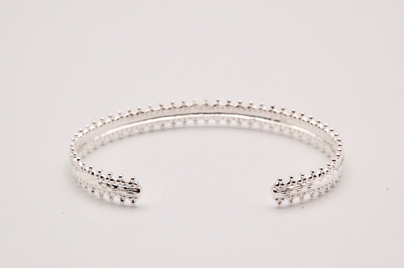 silver bangle image 3