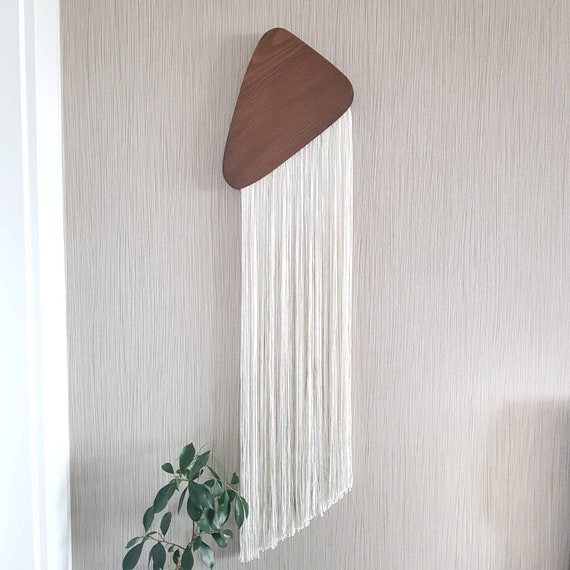 Boho Fiber Art Wall Hanging: Modern Yarn Tapestry on Wood