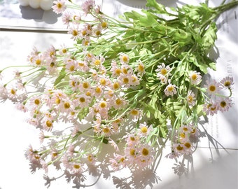 Artificial flowers, single chamomile, small daisy bouquet, artificial flowers, silk flower arrangement