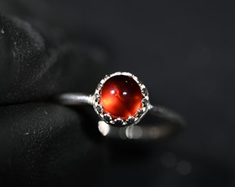 Pyrope Garnet Silver Ring, Size 7