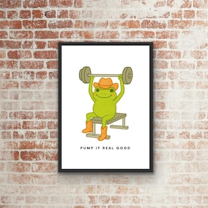 Funny Gym Wall Art – “Pump It Real Good” Print | Quirky Fitness Poster | Home Gym Décor | Cowboy Frog Lifting Weights | Motivational Workout