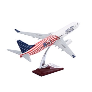 Zekupp Boeing 737-800 U.S. Designed Aircraft Model, 1/100 Scale Model Aircraft, Gift For Aviation Enthusiasts, Collector&#39;s Gift