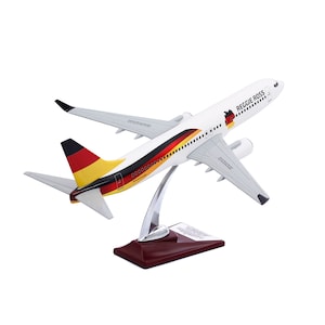 Zekupp Boeing 737-800 German Designed Aircraft Model, 1/100 Scale Model Aircraft, Gift For Aviation Enthusiasts, Collector&#39;s Gift