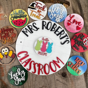 NEW Interchangeable Welcome to our Classroom 12 inch round sign