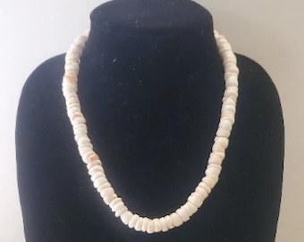 Puka Shell Necklace Lei 21" long x 3/8" wide (Approx. 533 mm x 9.5 mm)