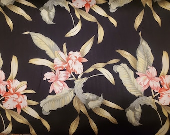Hawaiian Pink Flowers 100% Rayon Mid-weight Stof 56" Breed