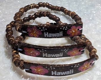 New Sea Shell 6" Elastic Bracelet with coconut ID plate HAWAII with Hibiscus Flowers