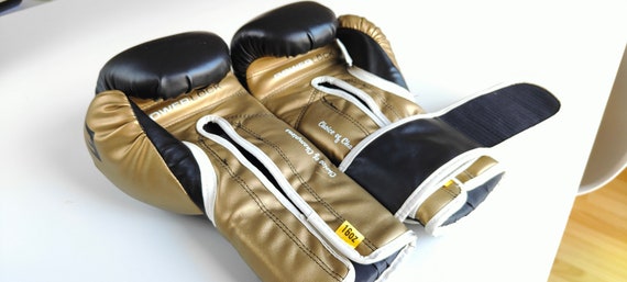 Rare Black & Gold Everlast Powerlock Boxing Gloves - 16oz