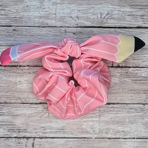 Pencil Scrunchie.| Back to School Scrunchie.| Teacher Scrunchie.| Pencil Scrunchie With Bow.| Teacher Gift.