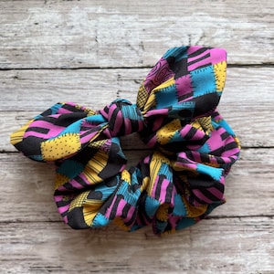 Halloween Scrunchie. | Patches Scrunchie. | Scrunchie with Bow.