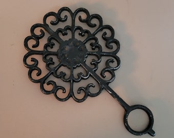 Floral Trivet Cast Iron Mid Century Modern Kitchen Ware Pot Holder Candle Plate Candle Stand Candle Holder