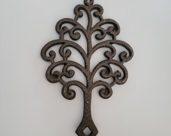 Family Tree Trivet Cast IronFamily Tree Kitchen Ware Pot Holder Candle Plate Family Tree Candle Stand Candle Holder Family Tree