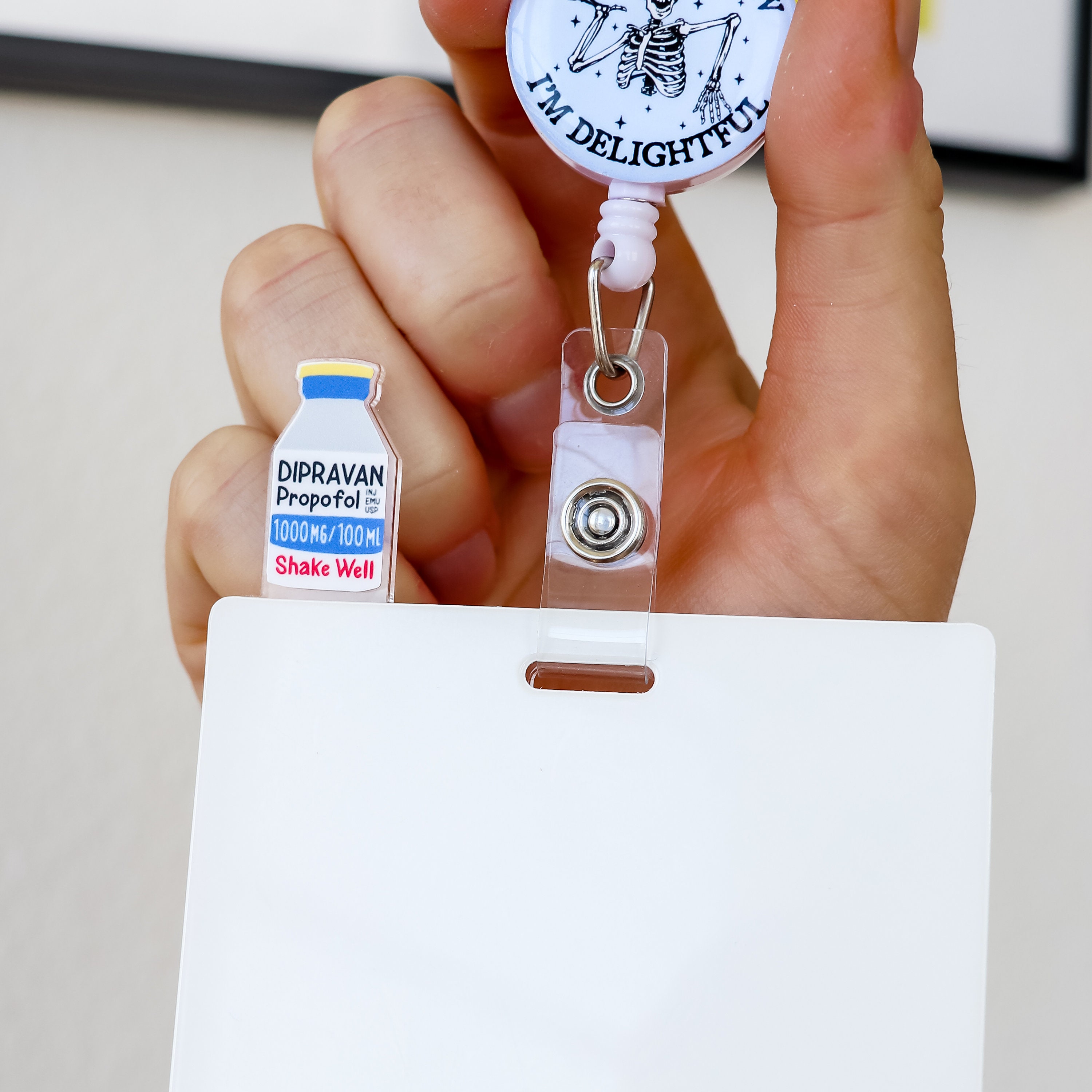 Badge Topper Dipravan Bottle Nurse Gift ID Accessories ER Medical ICU  Nursing Flair 