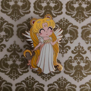 Fantasy Sailor Moon Princess Serenity Pin