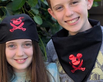 ディズニークルーズライン ミッキー パイレーツオブカリビアン レッド