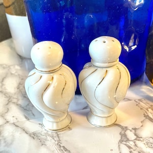 Vintage Ceramic Salt and Pepper Shakers- White With Gold Inlay Design- Made in Japan