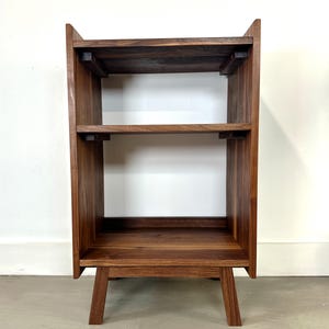 Record Player Stand / Solid Hardwood / Completely Customizable - Etsy