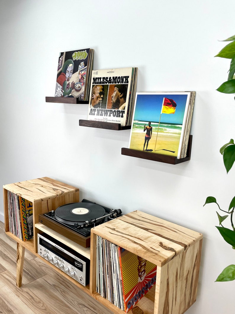 Floating record Shelf - Vinyl floating shelf - Vinyl storage shelf - Record display - Record storage shelf