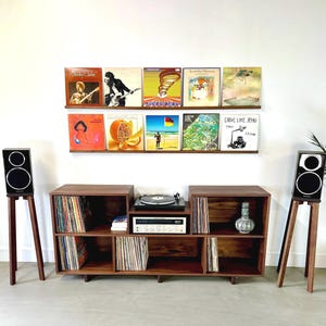 5 Platten Regal / Plattenregal / Floating-Schallplattenregal / Regal aus Hartholz