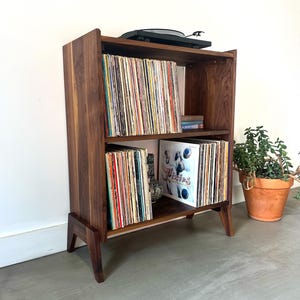 Double Record Cube / Solid Hardwood / Completely Customizable / Flat Pack