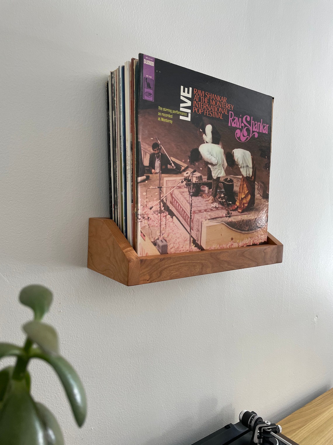 Floating record shelf Floating record display Record Etsy