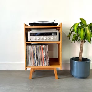 Record Player Stand / Solid Hardwood / Completely Customizable - Etsy