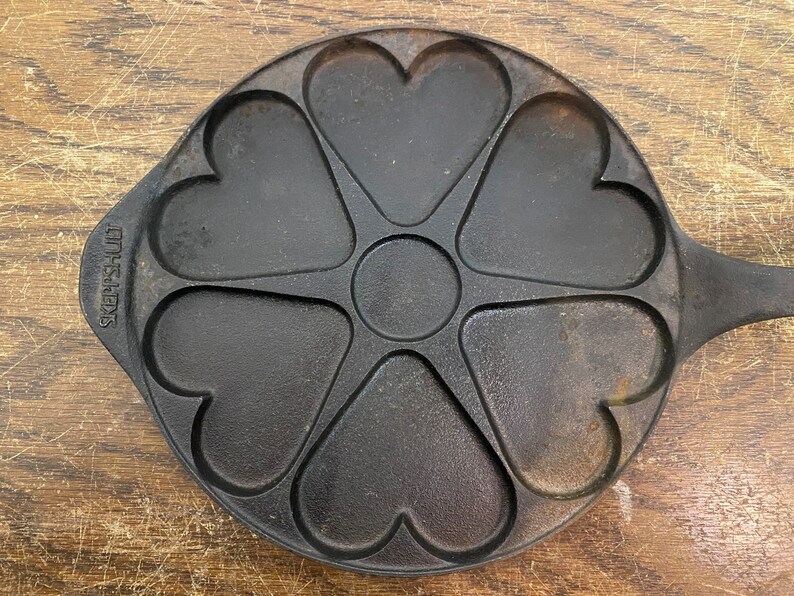 Skeppshult Cast Iron Heart Skillet Etsy