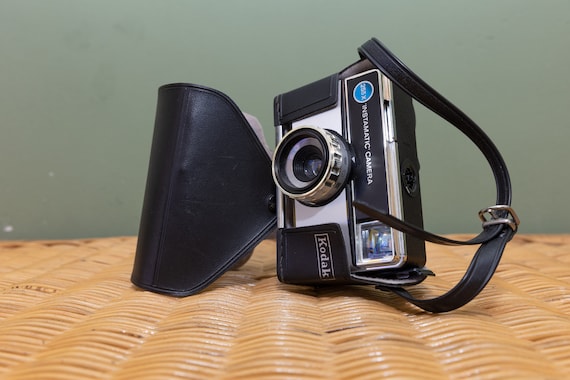 KODAK Appareil photo INSTAMATIC 100 - Vintage (Gebraucht) in Yverdon-les-Bains für CHF 10 – mit