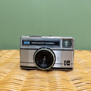 Kodak Instamatic 177x - Vintage 126mm Film Camera