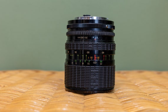 Objectif Zoom Sigma 28-70mm F/3.5-4.5 – Monture Nikon AF, Très Bon état